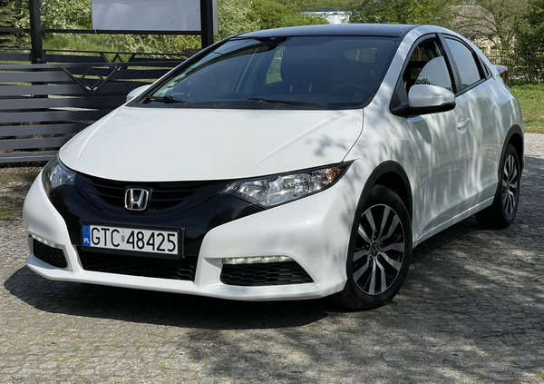 Honda Civic cena 39900 przebieg: 234000, rok produkcji 2015 z Tczew małe 704